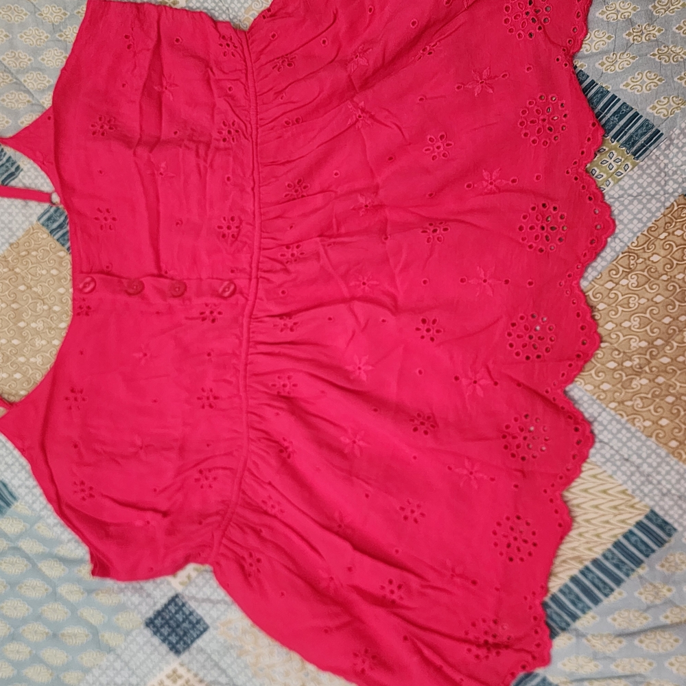 Torrid Size 3 Pink Eyelet Sleeveless Top